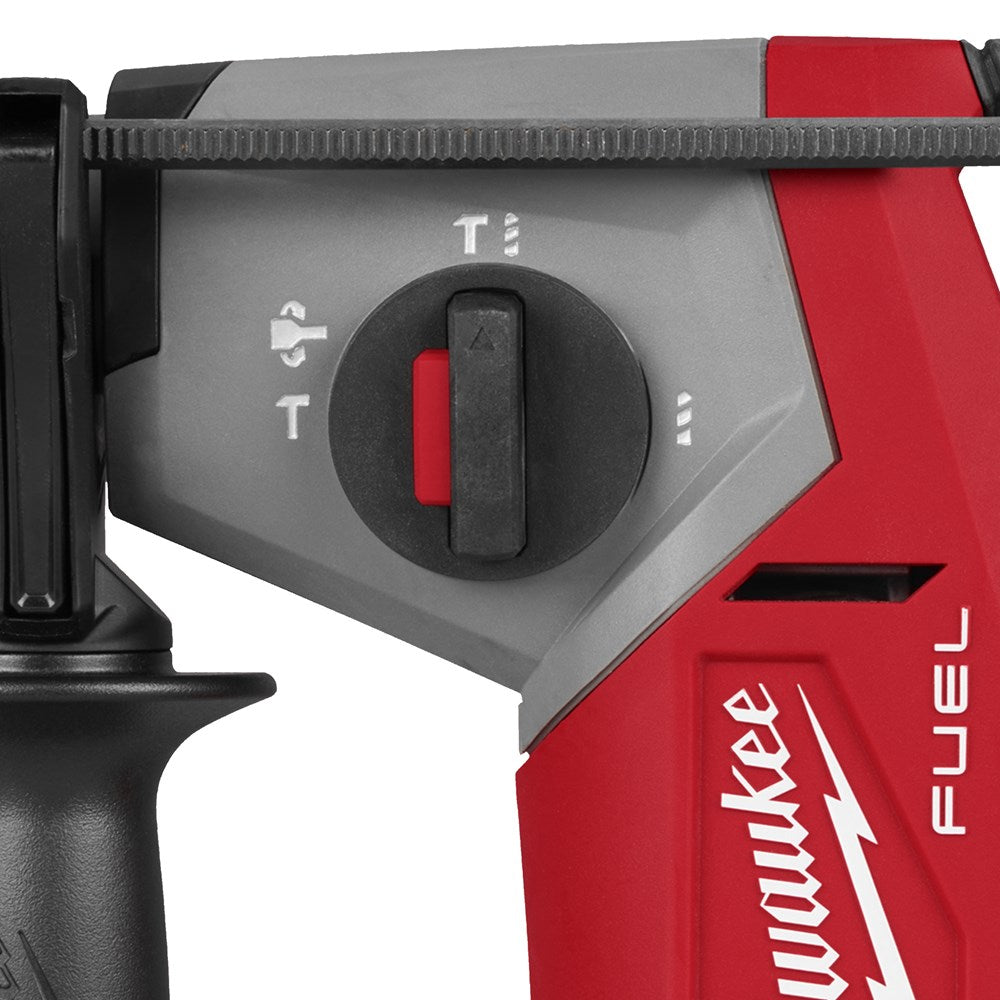 MILWAUKEE® M18 FHAC16-302X M18 FUEL COMPACT HAMER  SDS+ 16MM
